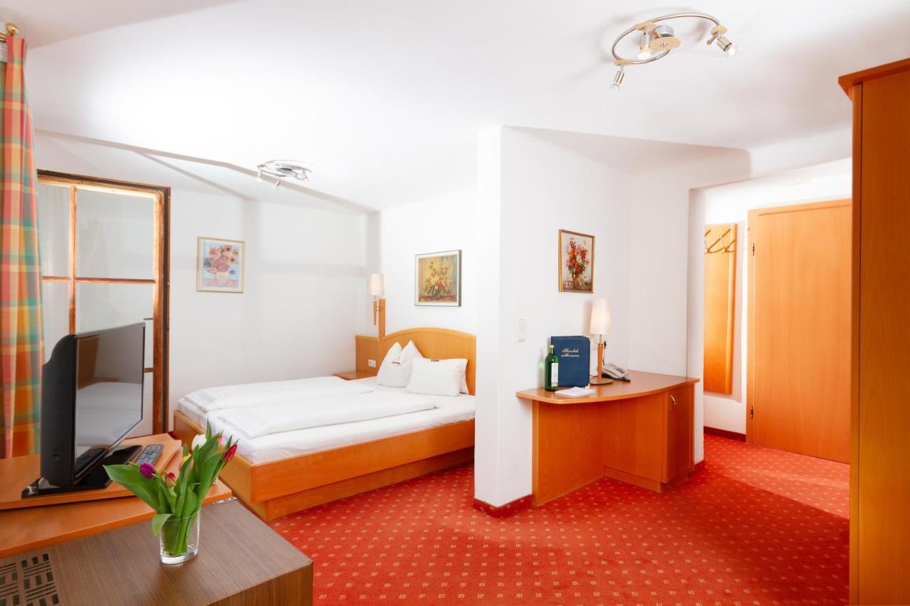 Bruggerhof - Camping, Restaurant, Hotel Кицбюэль Экстерьер фото